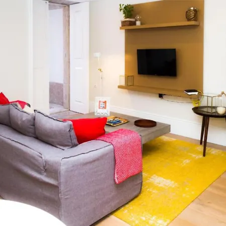 Liiiving In | Garden Flat *