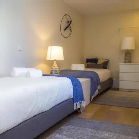 Liiiving In | Garden Flat Apartman *