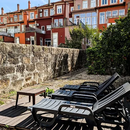 Liiiving In | Garden Flat Apartman *