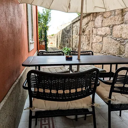 Liiiving In | Garden Flat פורטו