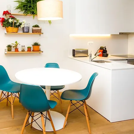 Liiiving In | Garden Flat Apartment