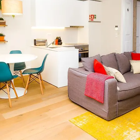 Liiiving In | Garden Flat * Porto