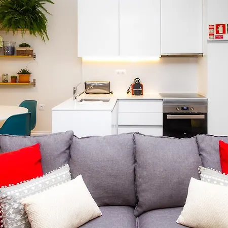 Liiiving In | Garden Flat Porto
