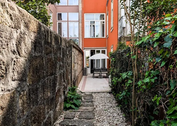 Liiiving In | Garden Flat