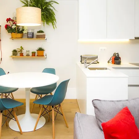 Liiiving In | Garden Flat *